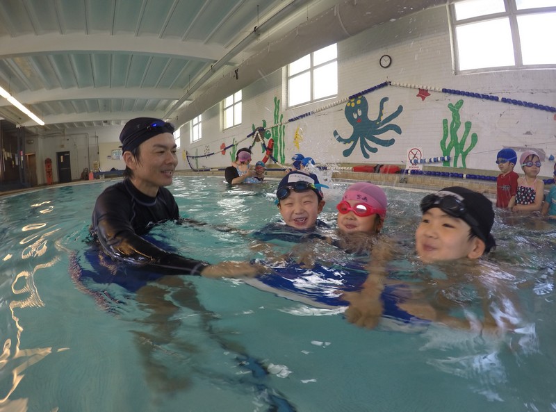 プカプカ気持ちいい~水泳教室