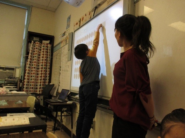 電子黒板の活用で算数も更にわかりやすく!