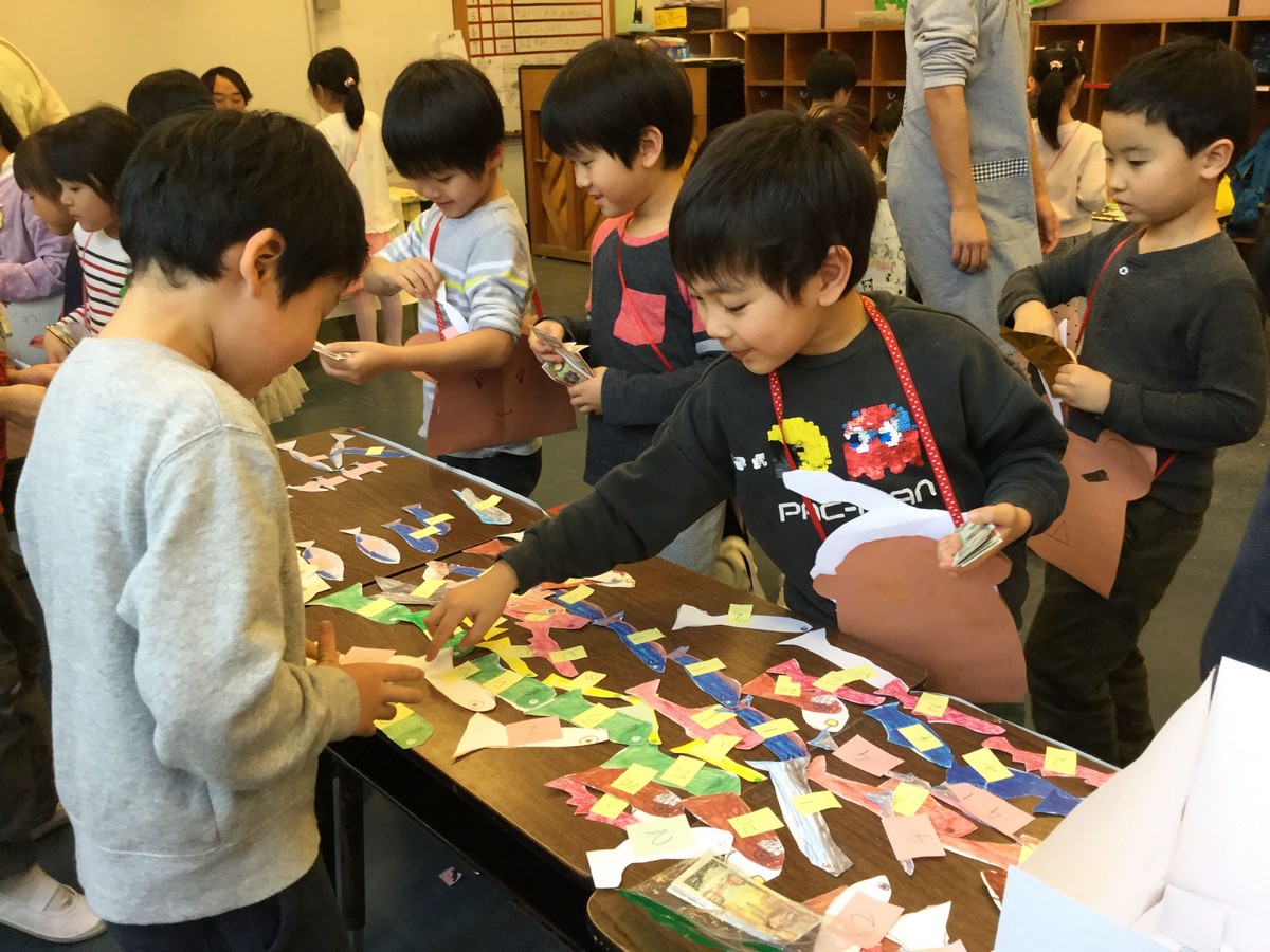 1年生との交流 -お買い物ごっこ