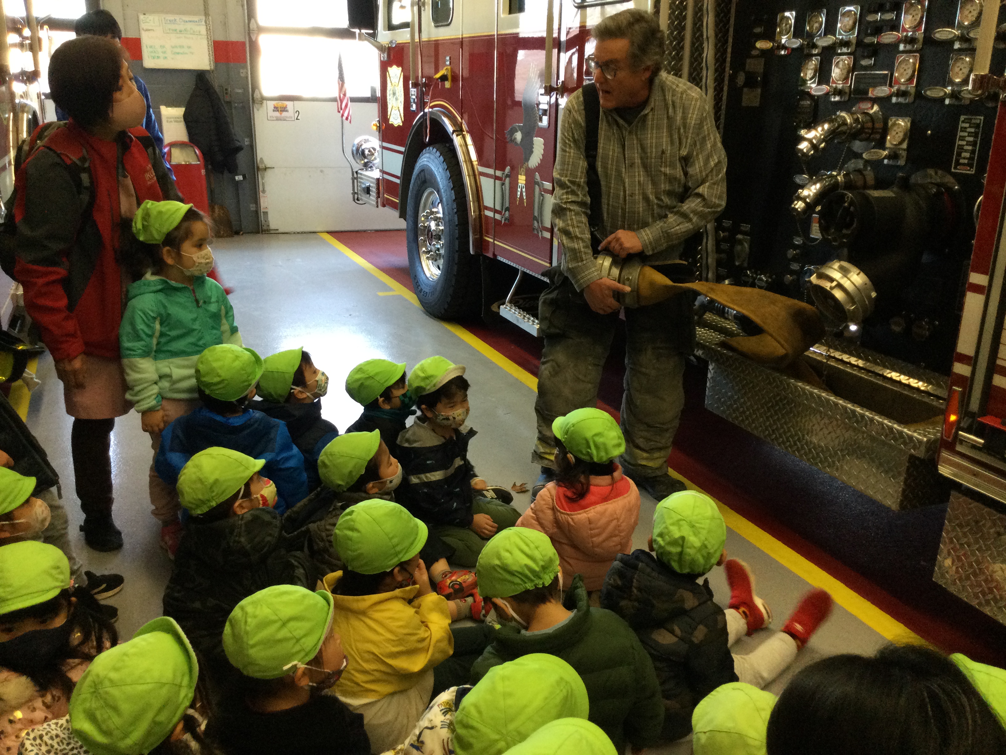 消防自動車にのったよ!消防署見学