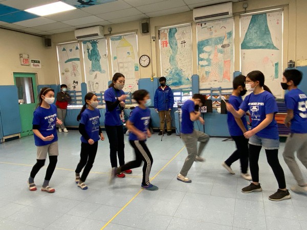 大白熱!長縄跳び大会