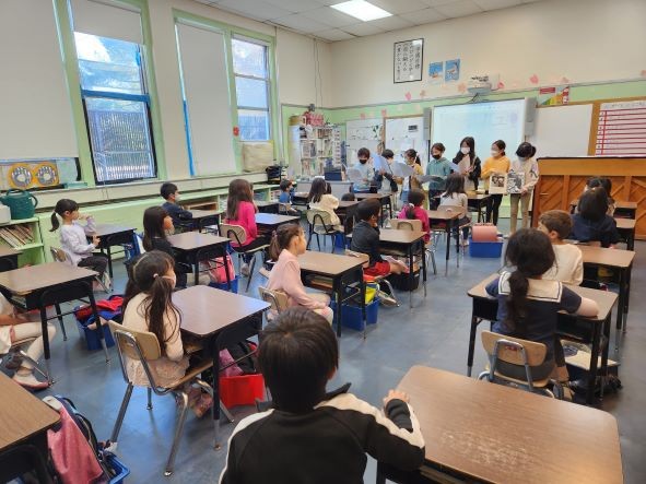 1年生へ、本の読み聞かせ