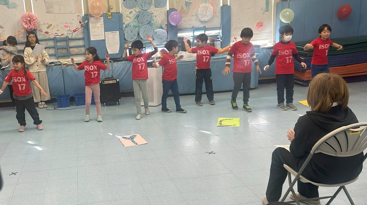 6年生にダンスをプレゼント!