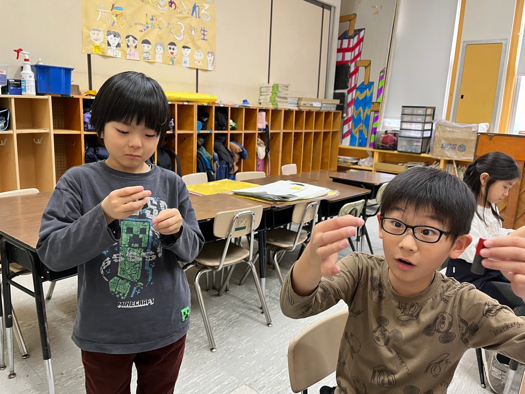 3年生の理科授業で磁石の不思議を発見