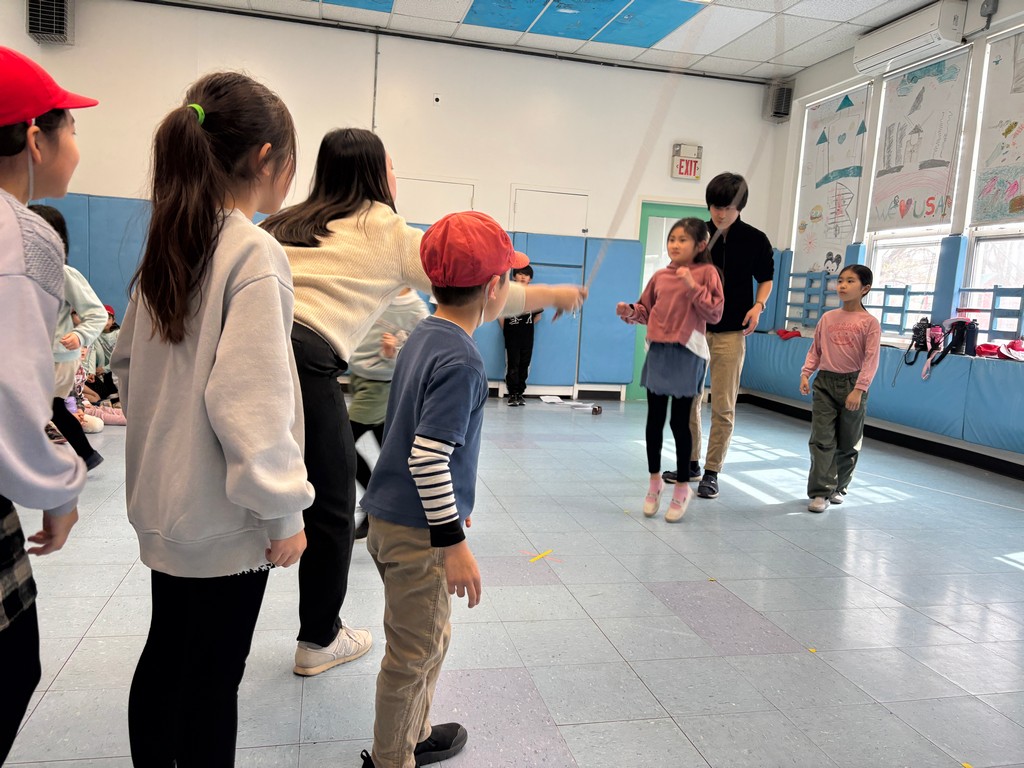 3・4年生合同で縄跳び連続記録に挑戦