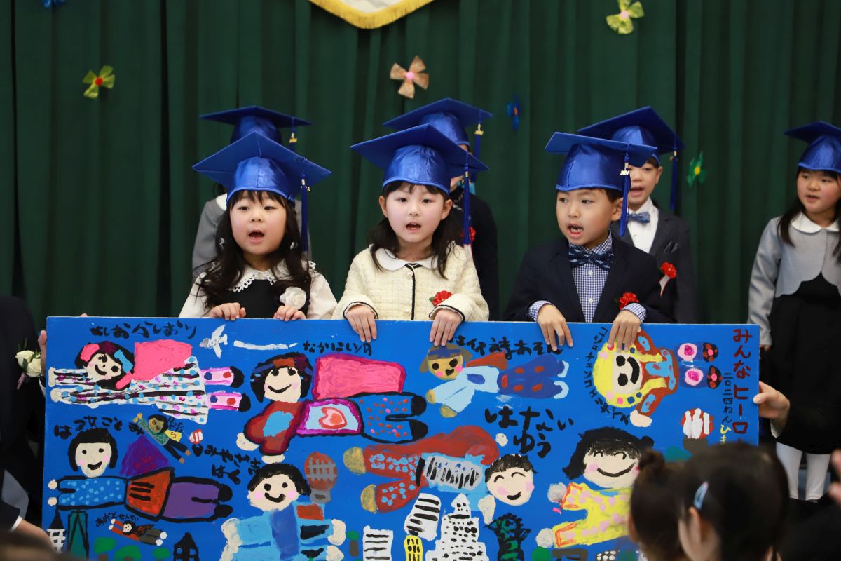 卒園製作の壁画作り「みんなヒーロー☆」