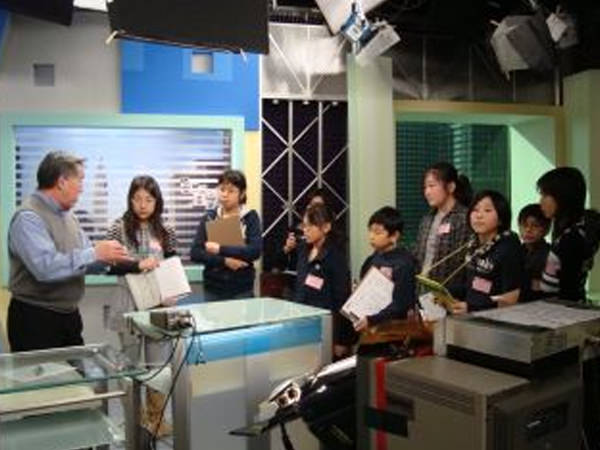 「放送局見学」