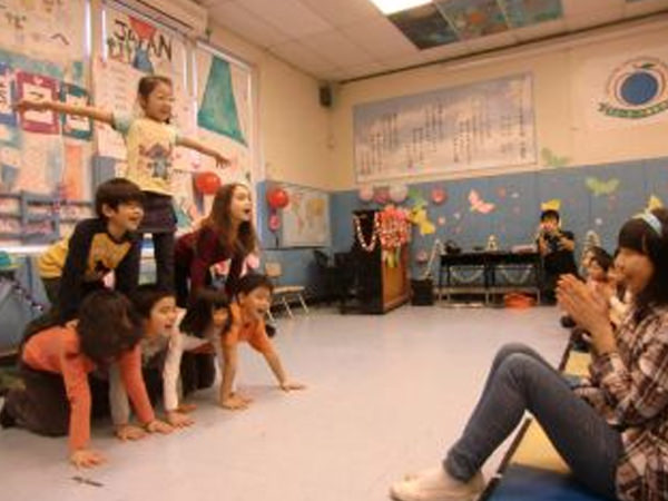 「マット運動で気持ちを伝えた 6年生を送る会」