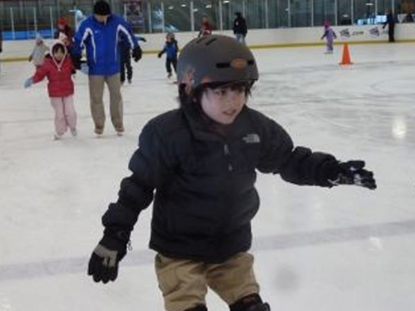 「スケートに挑戦!」