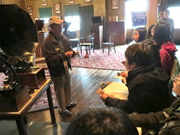 「社会科では地域の偉人の学習をしています。」