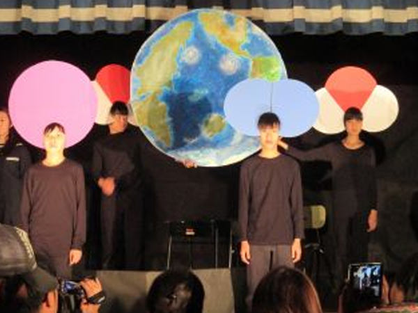 「みんな輝いた学園祭」