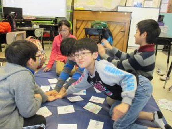 「自作ことわざかるた完成!」