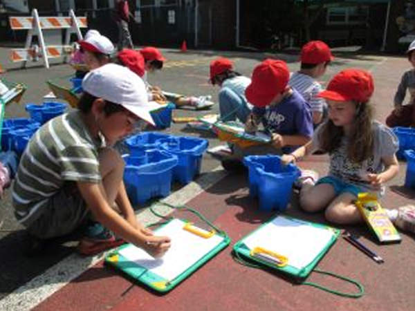 「生活科　アサガオの観察」