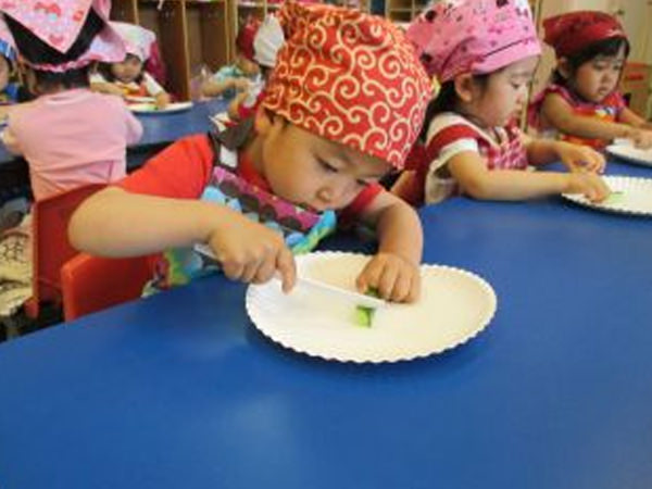 「クッキング」 みんなで作るとおいしいね!」