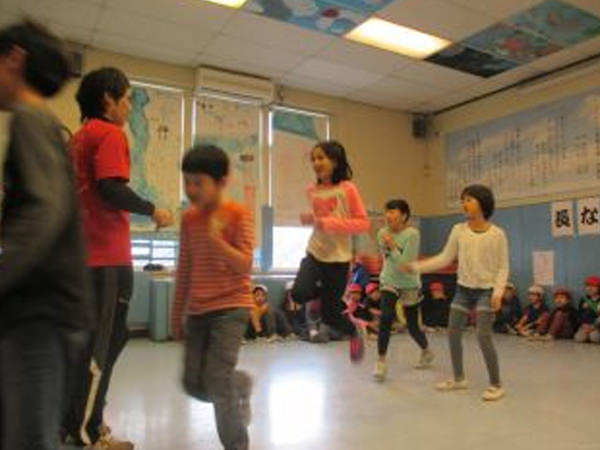 「記録更新！長なわとび大会」