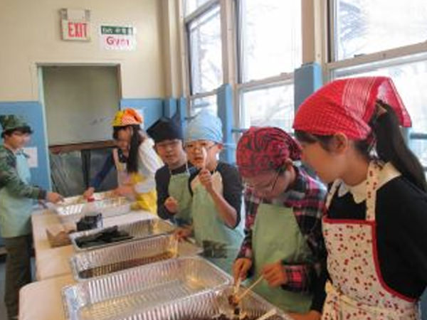 「餅つき大会」