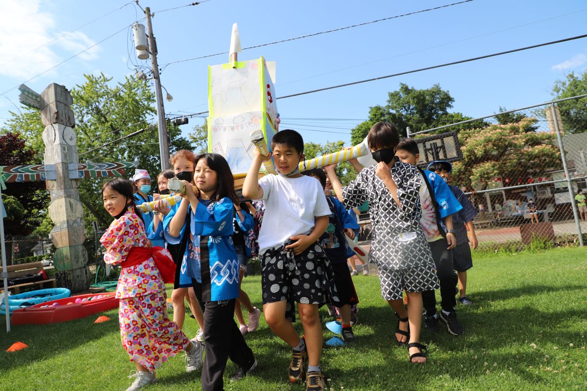 小学生サマー：縁日神輿